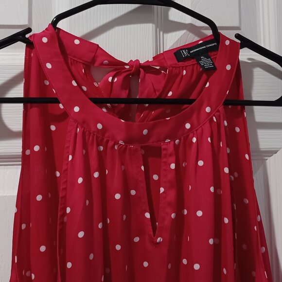 INC Keyhole Halter Top - Picture 5 of 8